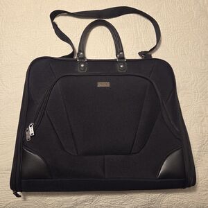 Tumi Folding Garment Bag Black Nylon Weave Handles Shoulder Strap